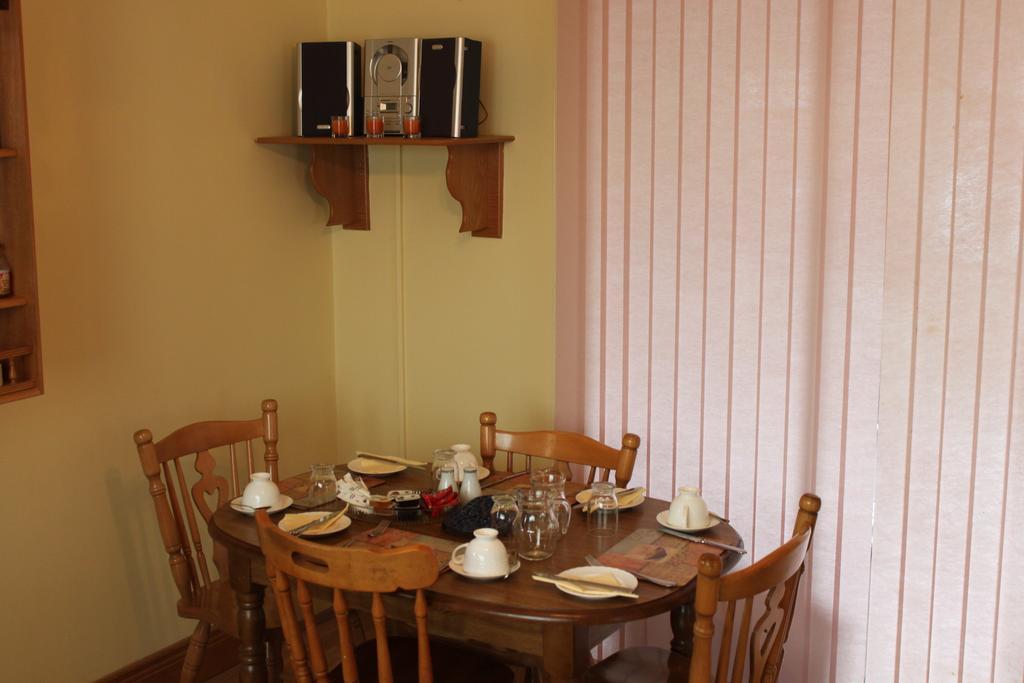 Gardenfield House Bed & Breakfast H91Vh02 Galway Exterior foto